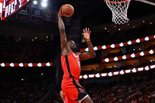 开云下载-替补中锋受伤了依然出场时间有限，火箭签下他的意义到底是什么？