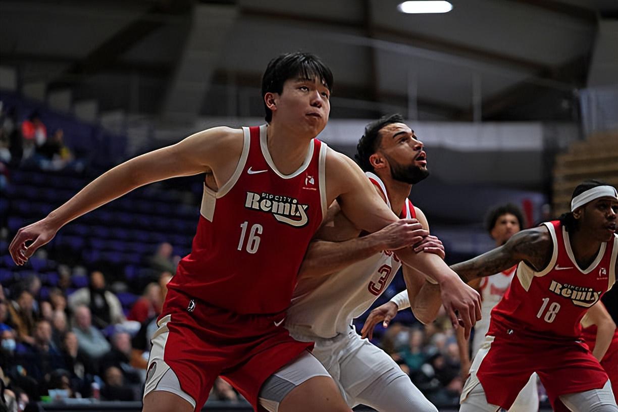 开云下载-发展联盟拿下19分？其实杨瀚森在开拓者二队的表现是很不理想的？